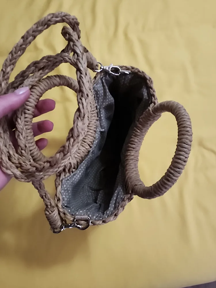 Woven Shoulder Bag image indicator(4)