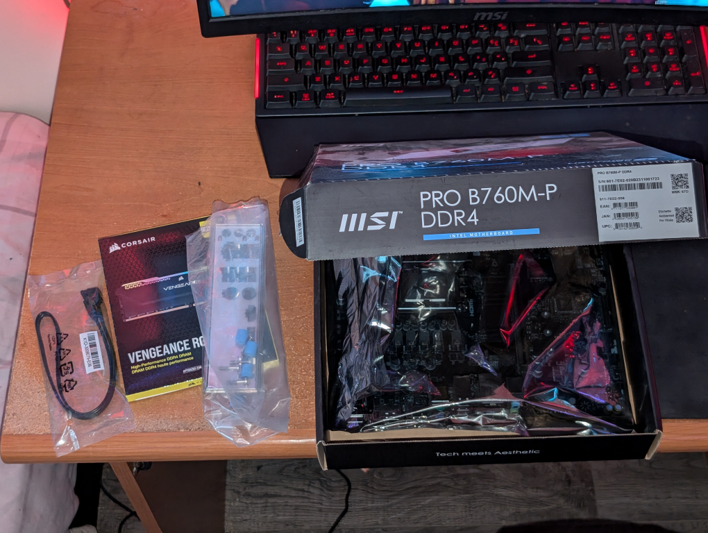 Mobo / CPU / RAM bundle