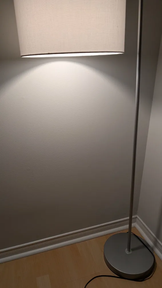 Floor Lamp - Silver Finish ( Selling for 69$ online) image indicator(4)