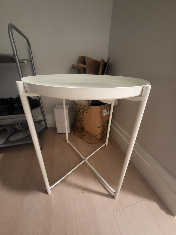 Ikea round table