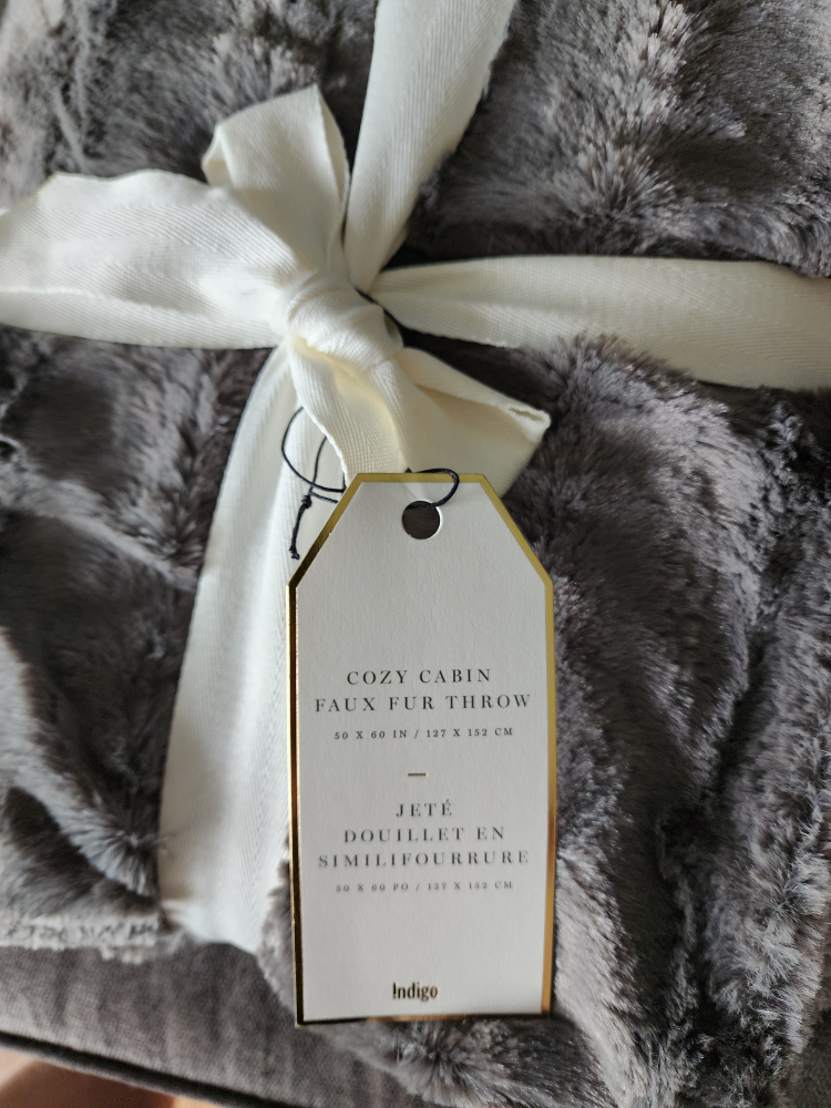 Indigo Faux Fur Throw Blanket - photo 2