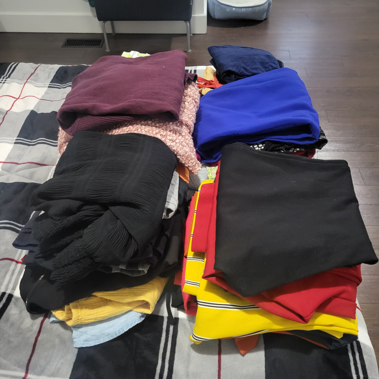 Bundle of Clothing - photo 2