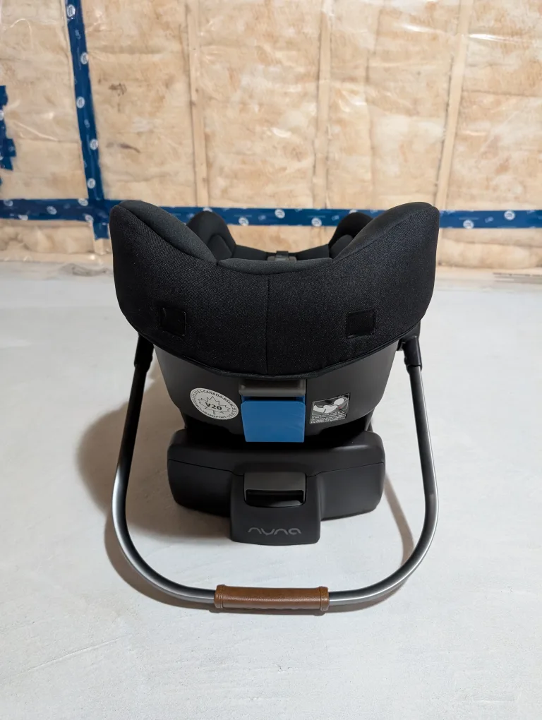 Nuna Pipa Infant Car Seat - Black w/ 2 Bases image indicator(4)