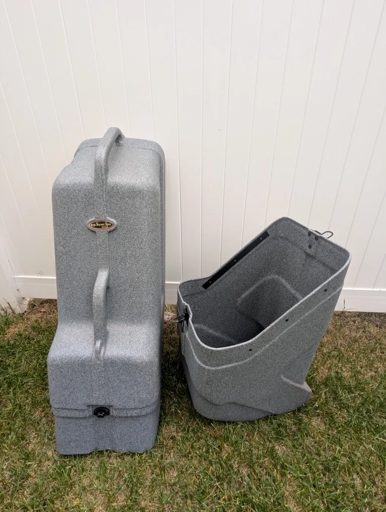 GREAT CONDITION *NO KEYS* hard shell golf club Case image indicator(3)