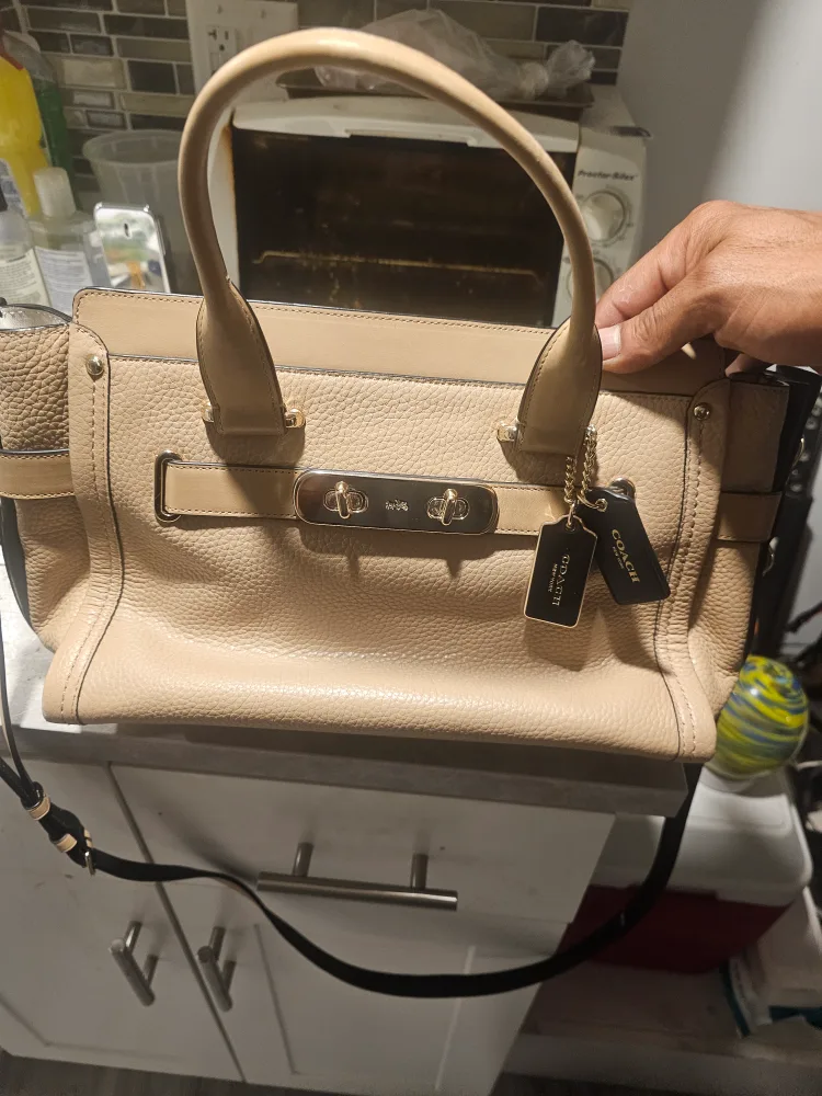 Coach Satchel Handbag thumbnail