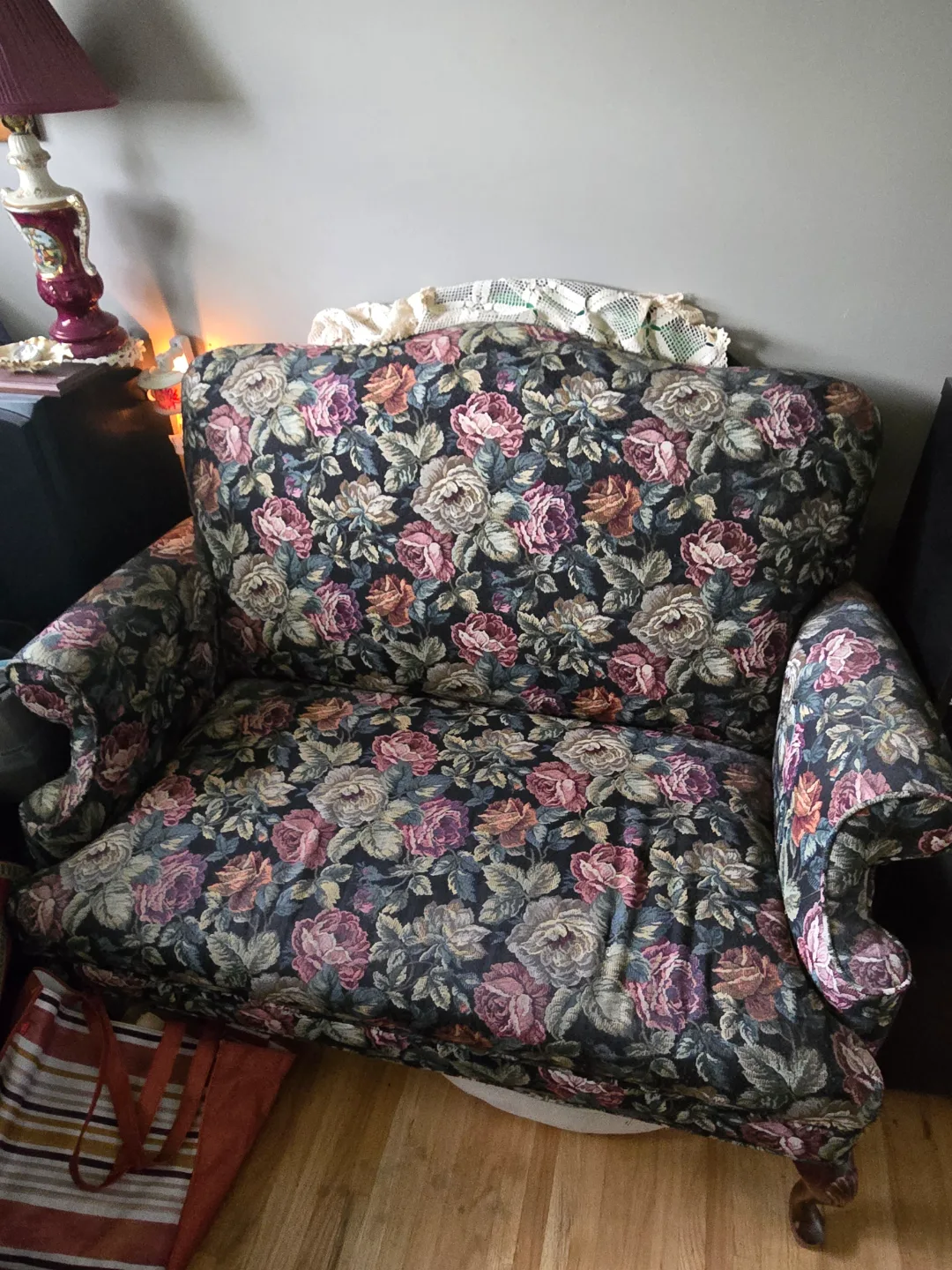 Floral Patterned Loveseat thumbnail