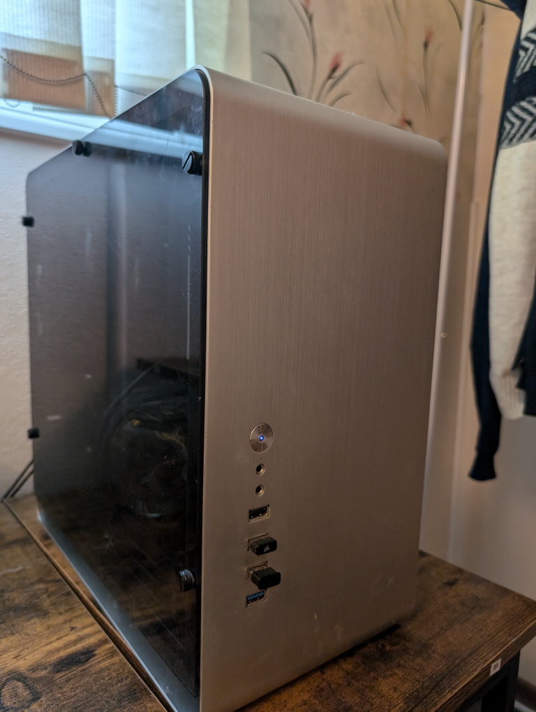 Gaming Computer Setup - photo 3