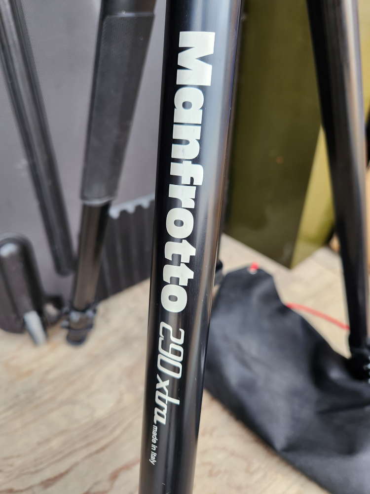 Manfrotto 290 Xtra Tripod with Bag - photo 2