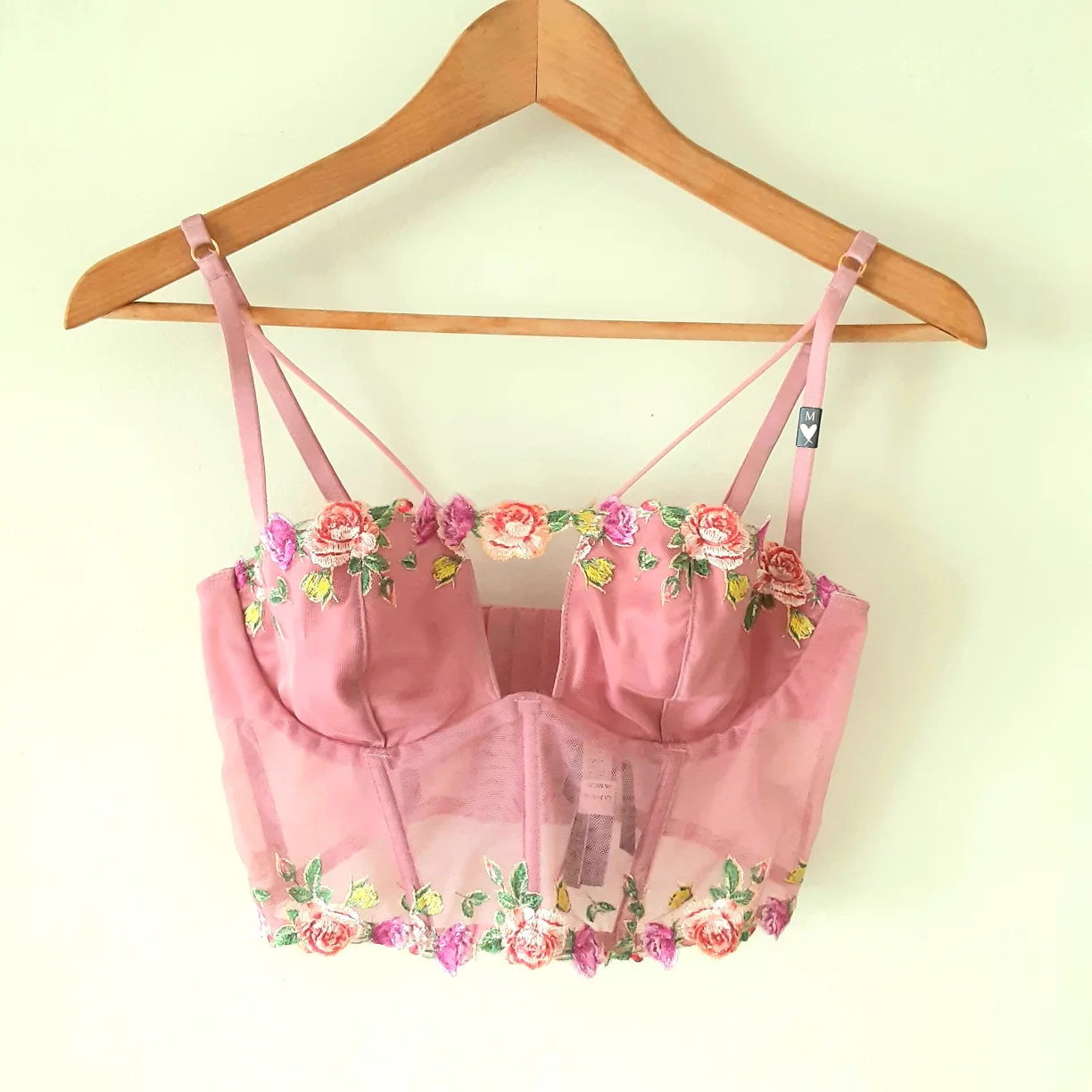 Victoria's Secret 36B Mesh, New with Tag thumbnail