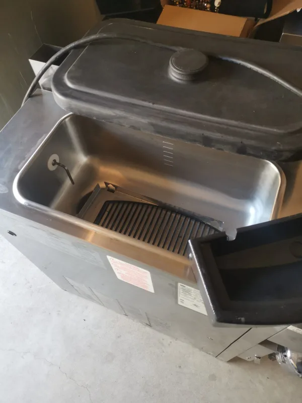 (New)Commercial Appliance Taylor Iced Capp image indicator(2)