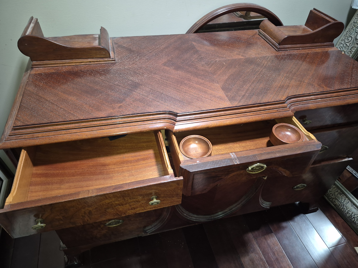 Antique Wooden Dresser - photo 2
