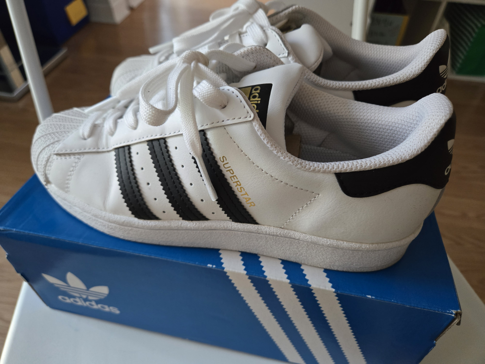 ADIDAS SUPERSTAR ORIGINALS