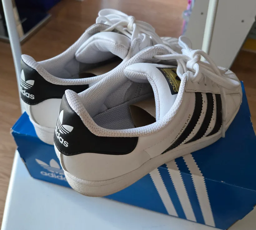 ADIDAS SUPERSTAR ORIGINALS image indicator(2)