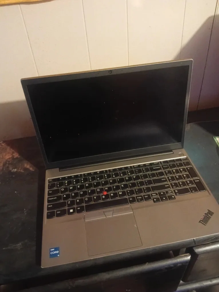 Lenovo ThinkPad E15 Gen 4 Laptop thumbnail