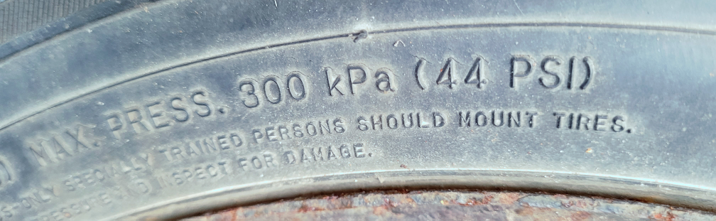 4 Like new Dunlop All season tires - photo 5