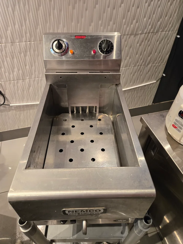 Nemco Food Equipment Commercial Fryer thumbnail