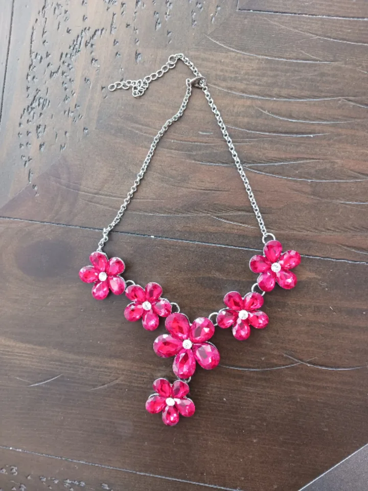 Floral Statement Necklace thumbnail