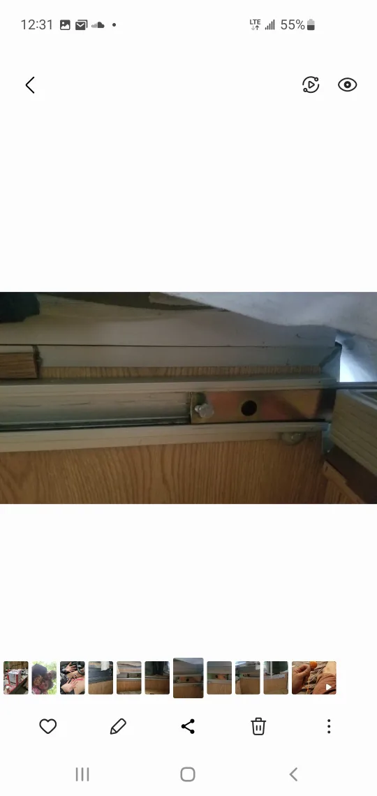 Mustang XL Pop-Up Camper image indicator(6)