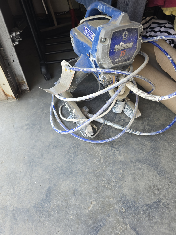 Graco Magnum X5 Paint Sprayer