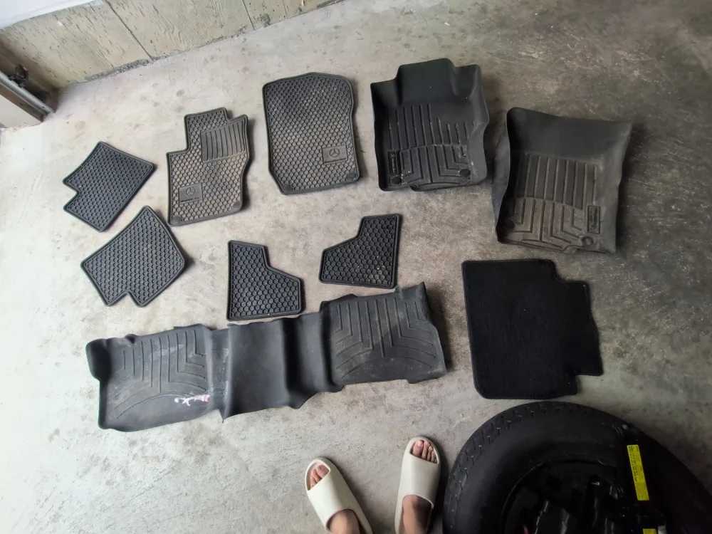 Mercedes-Benz Floor Mats - Full Set thumbnail
