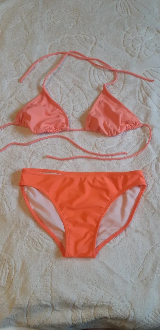 Matching bathing suit - size S thumbnail