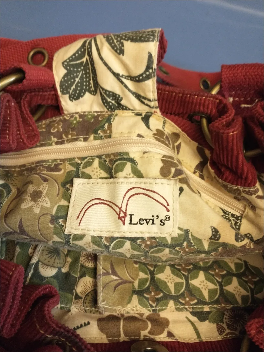 LEVI'S VINTAGE 2000'S CHERRY RED CORDUROY PURSE image indicator(4)