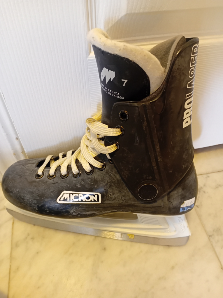 Ice  skates   unisex