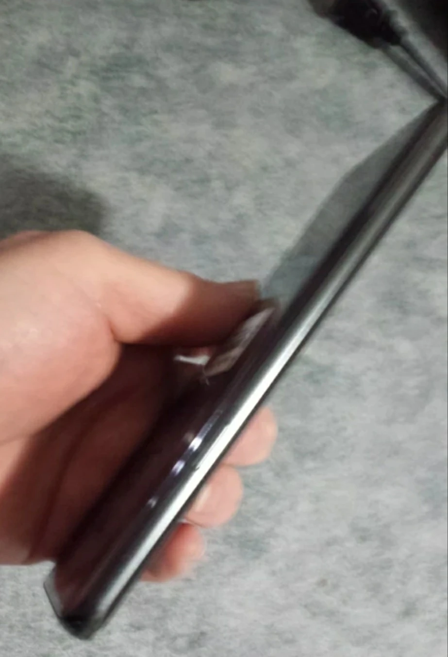 Samsung Galaxy S9 - Black unlocked comes with otter box defender - photo 3