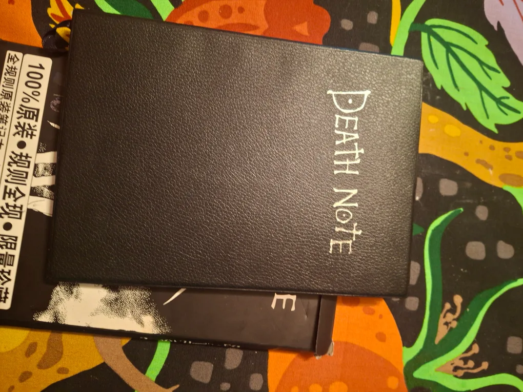Death Note Notebook - Cosplay Prop image indicator(6)