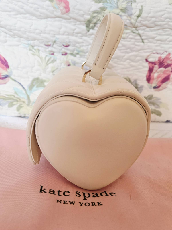 Kate Spade Heart Barrel Quilted Crossbody - photo 4