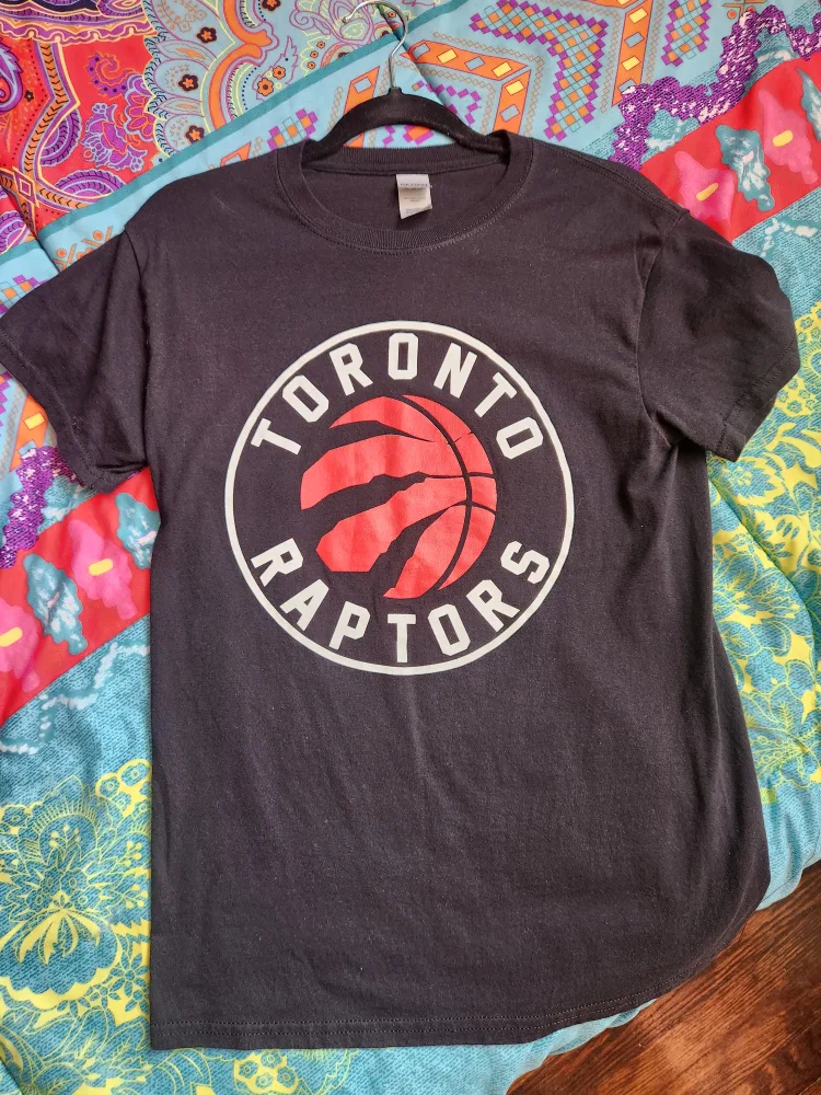 Small Raptors T-Shirt thumbnail