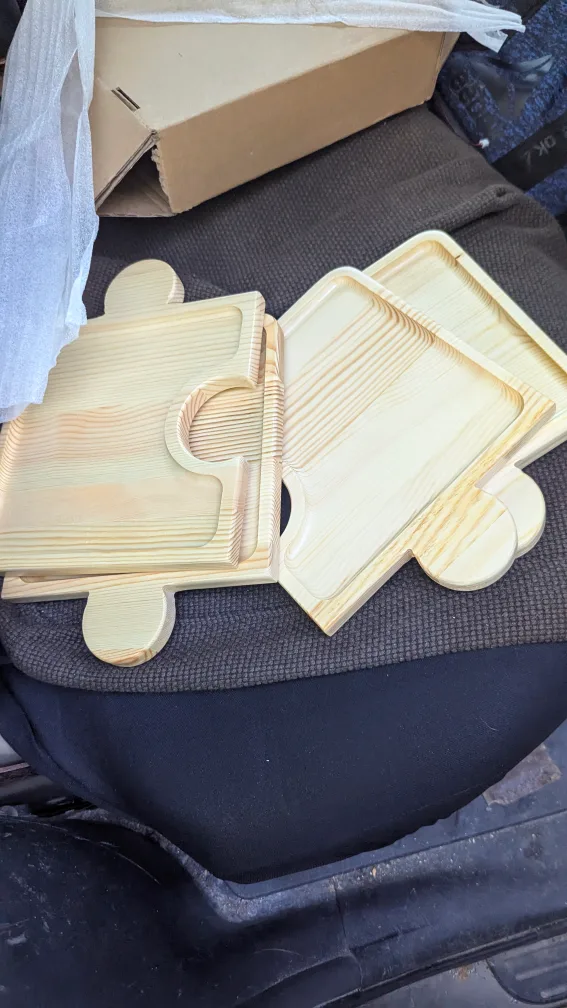 Wooden Puzzle Piece Trays image indicator(2)