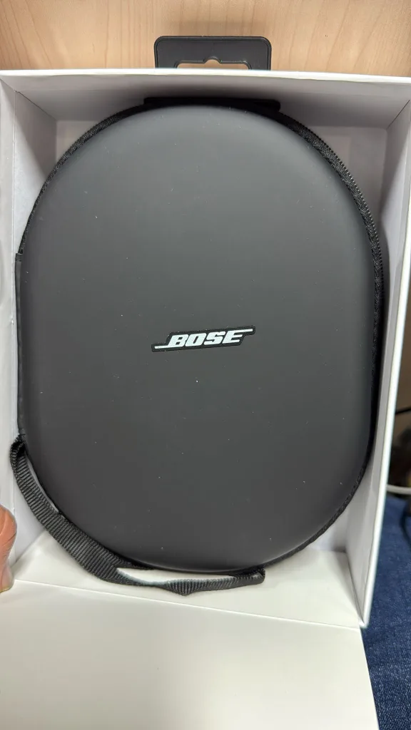 🇨🇦🍀Bose QuietComfort Headphones - Green, Noise image indicator(2)