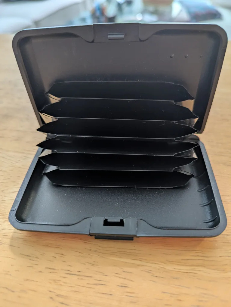 CIBC Card Holder 💚 image indicator(2)