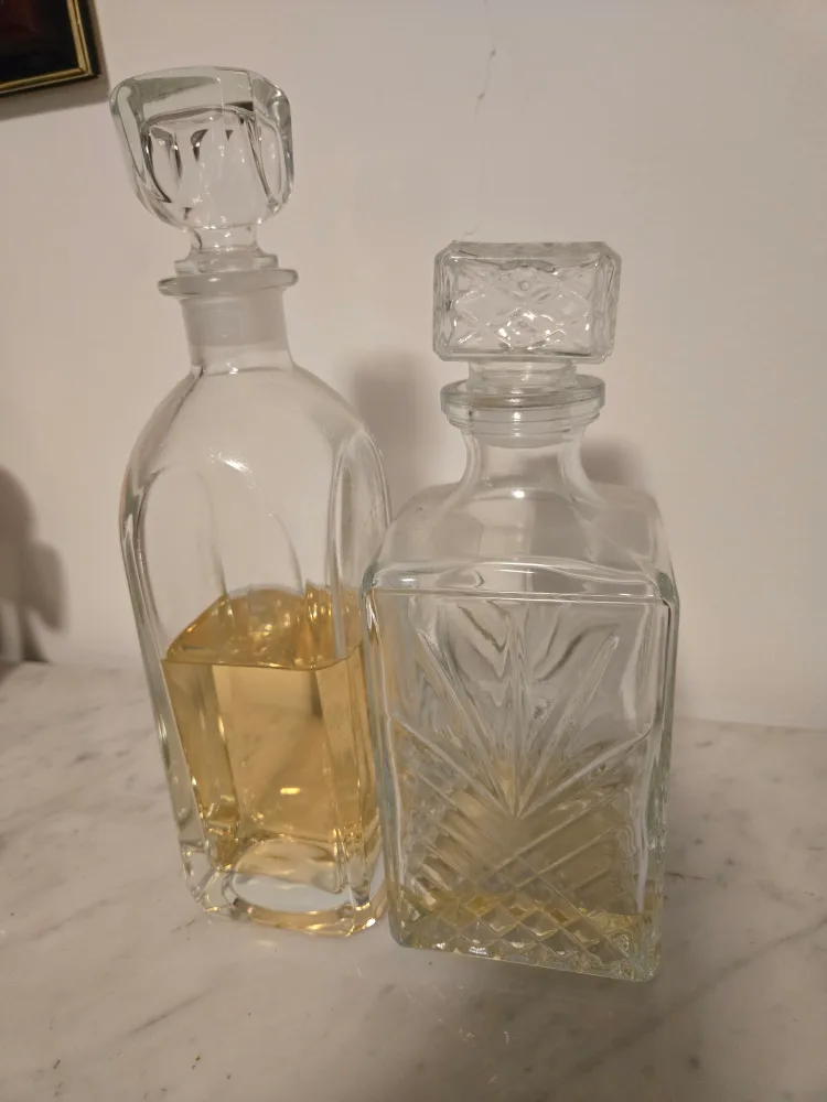 Glass Decanter Set thumbnail