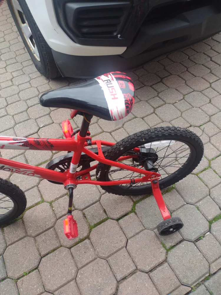 Kids' Bike with Helmet image indicator(2)