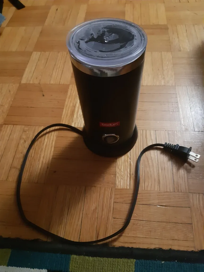 Bodum Electric Milk Frother - Black image indicator(3)