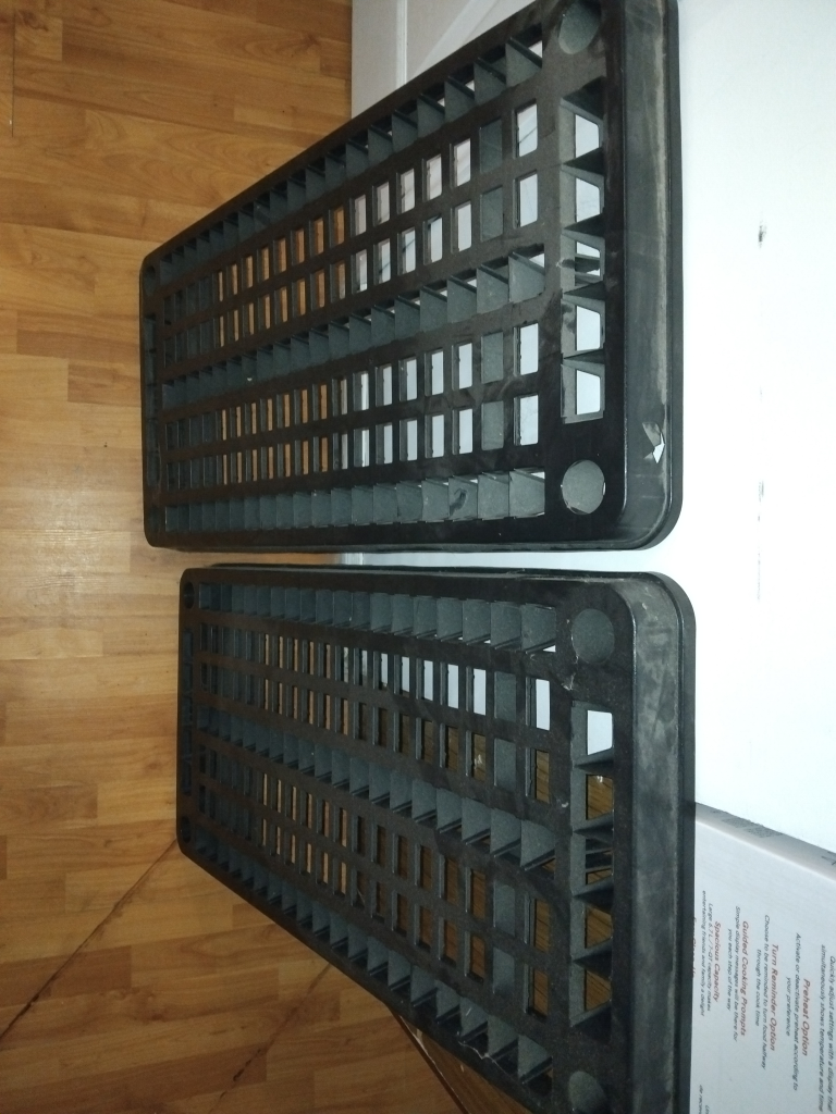 Two Black plastic shelves - photo 2