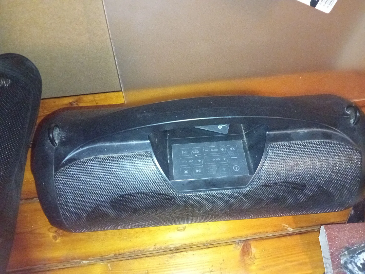 Portable Bluetooth Speaker thumbnail