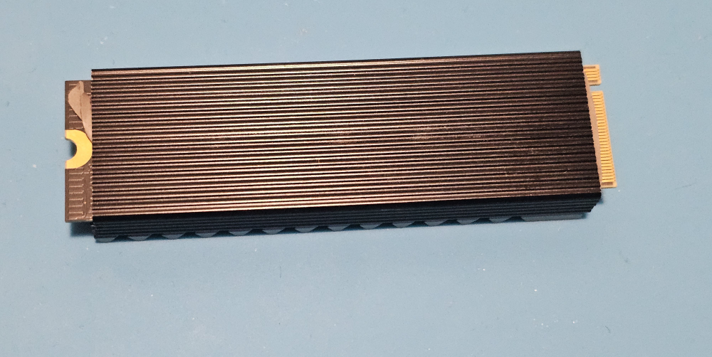 Western digital M.2 SSD 1tb for PS5 with Heatsink - photo 2