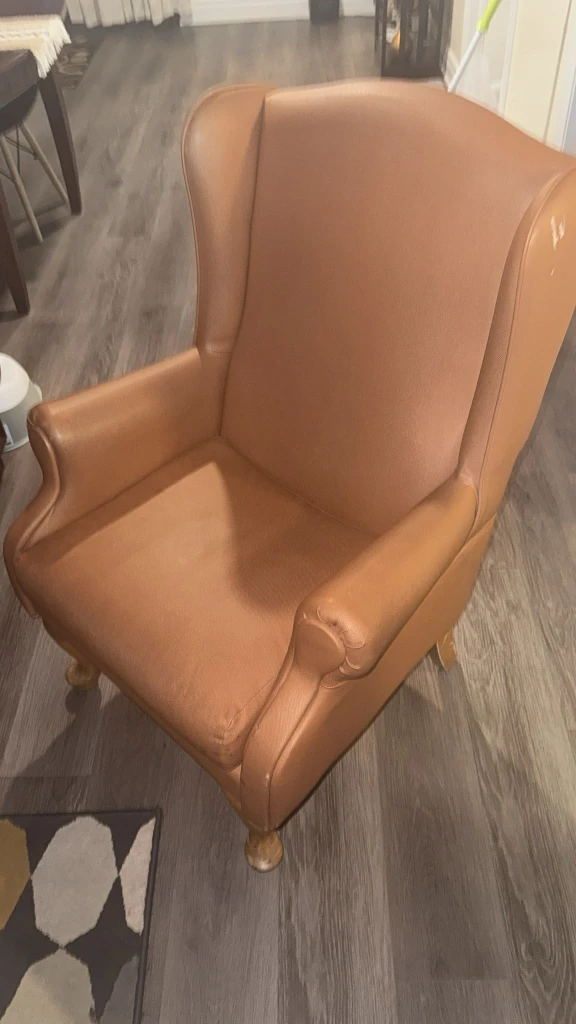 Wingback Chair - Brown Leather - photo 3