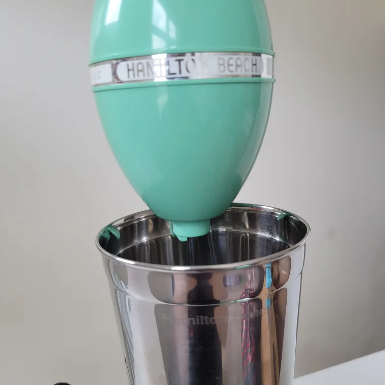 Hamilton Beach 2 Speeds Drinks Mixer image indicator(2)