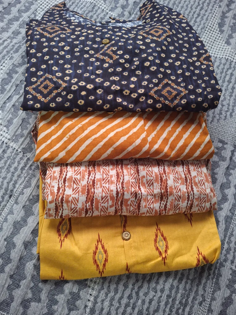 Set of 4 Printed Kurta Tops thumbnail