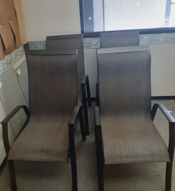 Set of Outdoor Chairs thumbnail