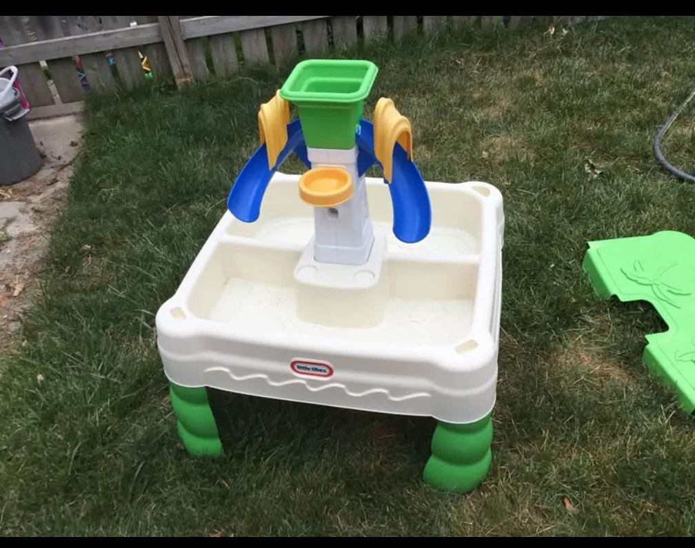 Little Tikes Sandy Lagoon sand and water table thumbnail