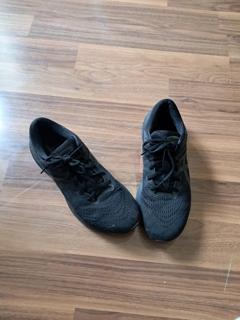 ASICS Gel-Kayano 28 Running Shoes image indicator(2)