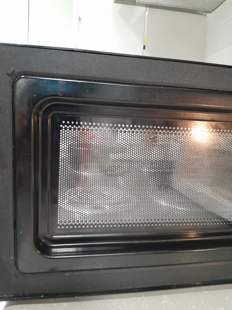 Microwave Oven - photo 2