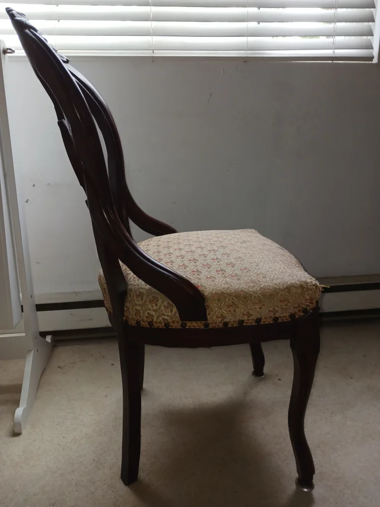 Antique Wooden Accent Chair image indicator(3)