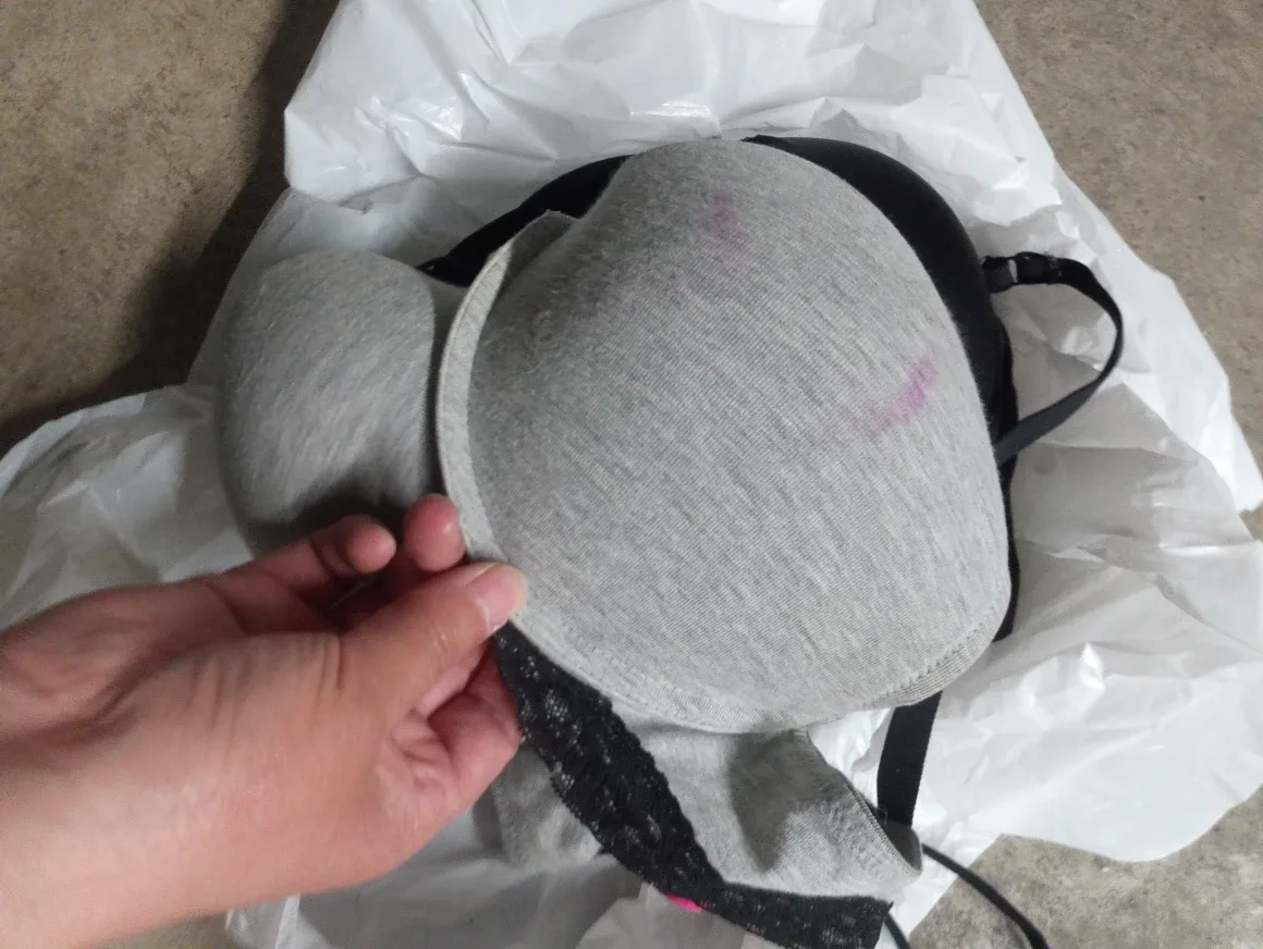 La Senza Bras - Size 36B image indicator(7)