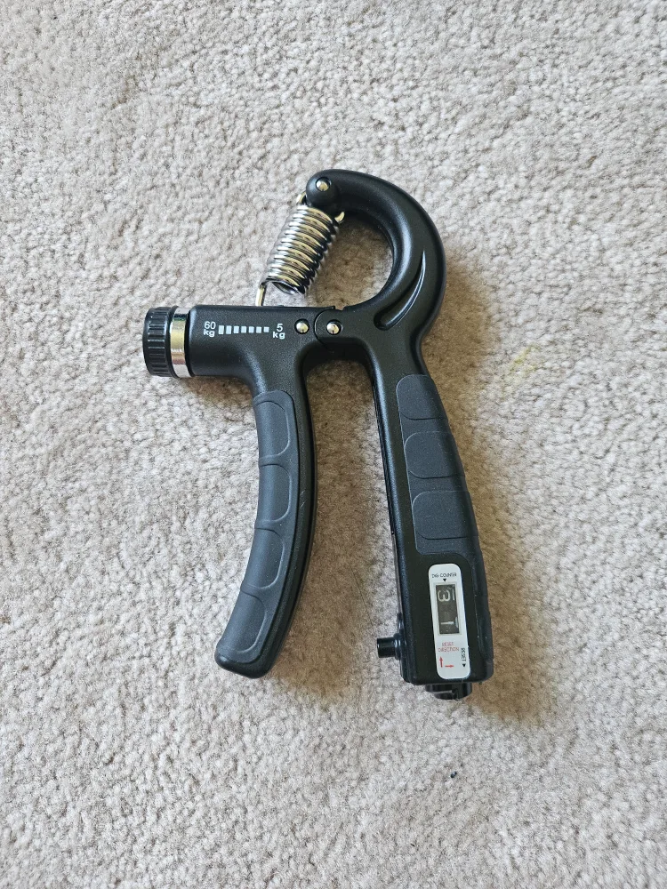 Hand Grip Strengthener 🥕 thumbnail